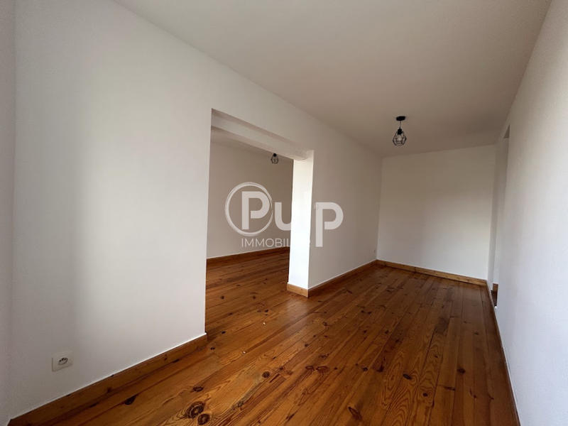 Appartement - 100 m² - 5 pièces