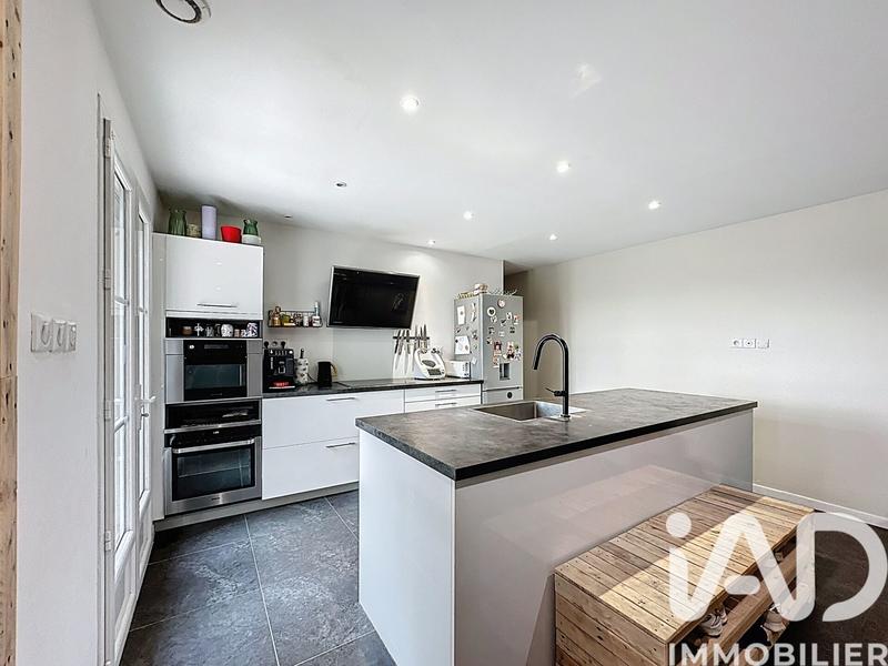 Maison - 165 m² - 4 pièces