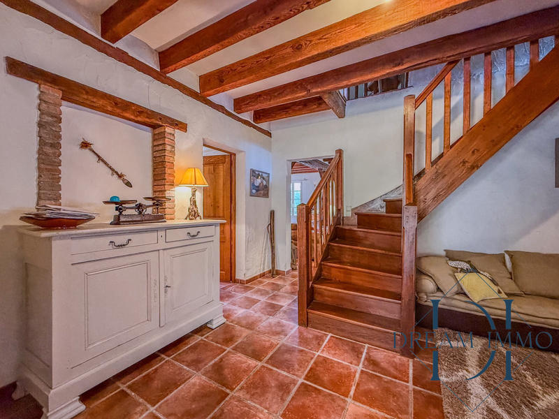 Maison ancienne - 238 m² - 5 pièces