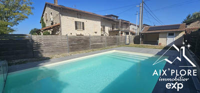 Maison - 224 m² - 7 pièces