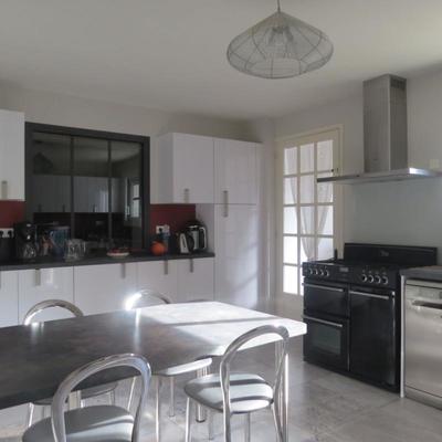 Maison de village - 200 m² - 11 pièces