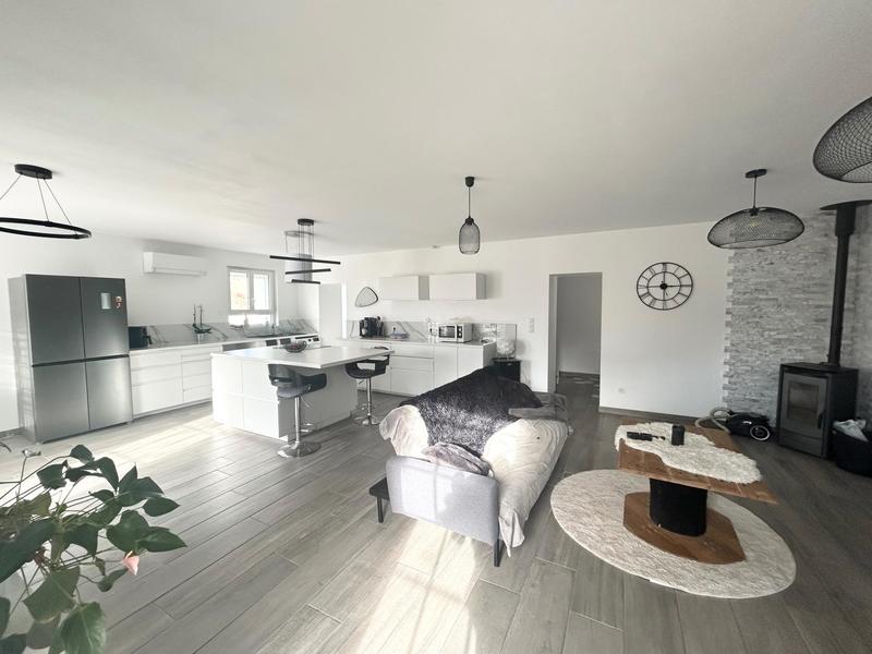 Maison - 117 m² - 3 pièces