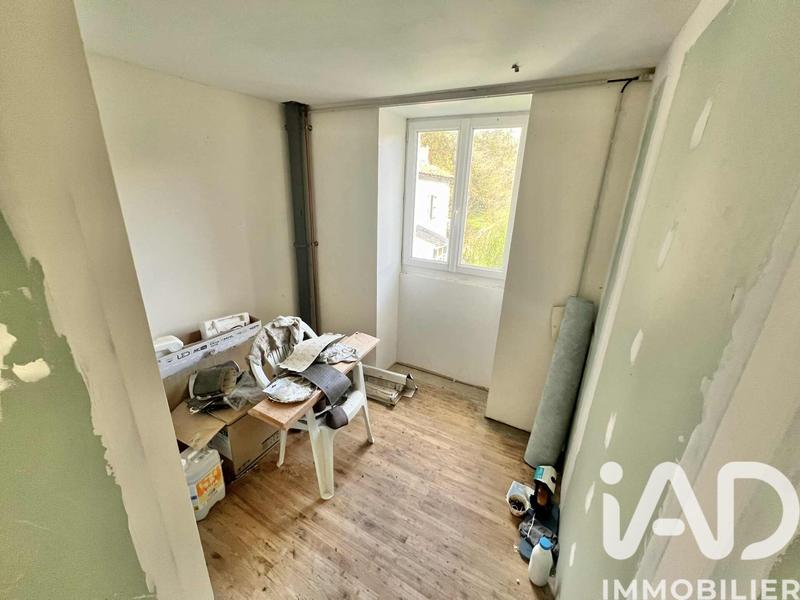 Maison - 558 m² - 20 pièces