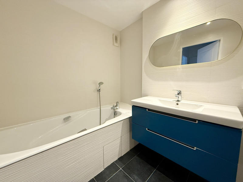 Appartement - 95 m² - 4 pièces