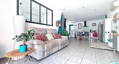 Villa - 85 m² - 4 pièces