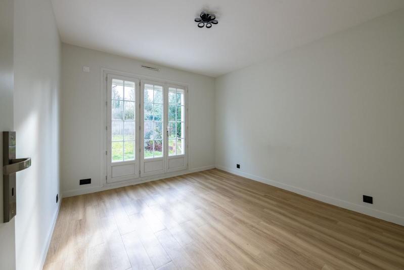 Maison - 111 m² - 5 pièces