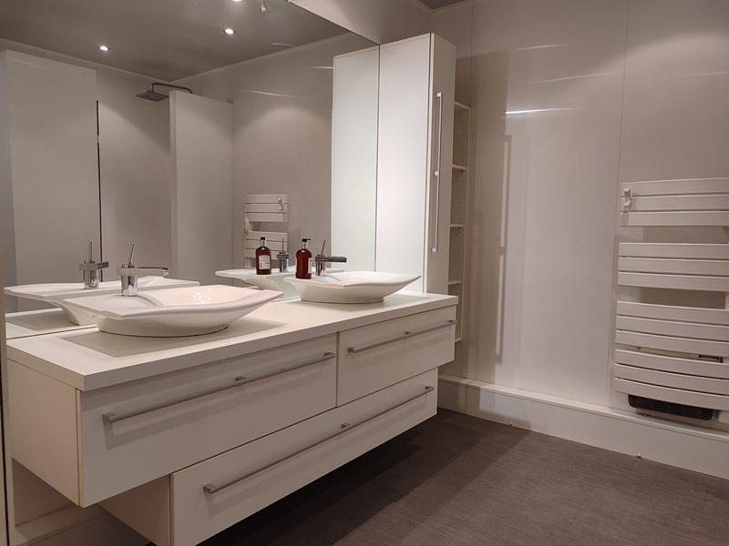 Appartement - 141 m² - 5 pièces