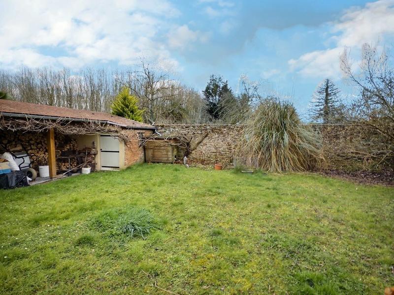 Maison - 93 m² - 5 pièces