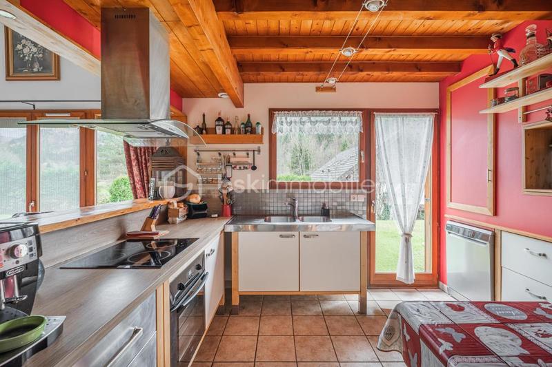 Maison - 164 m² - 5 pièces