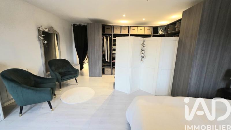 Maison - 190 m² - 4 pièces