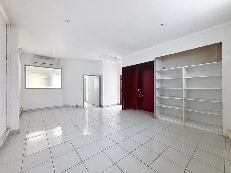 Local d'activités - 190 m²