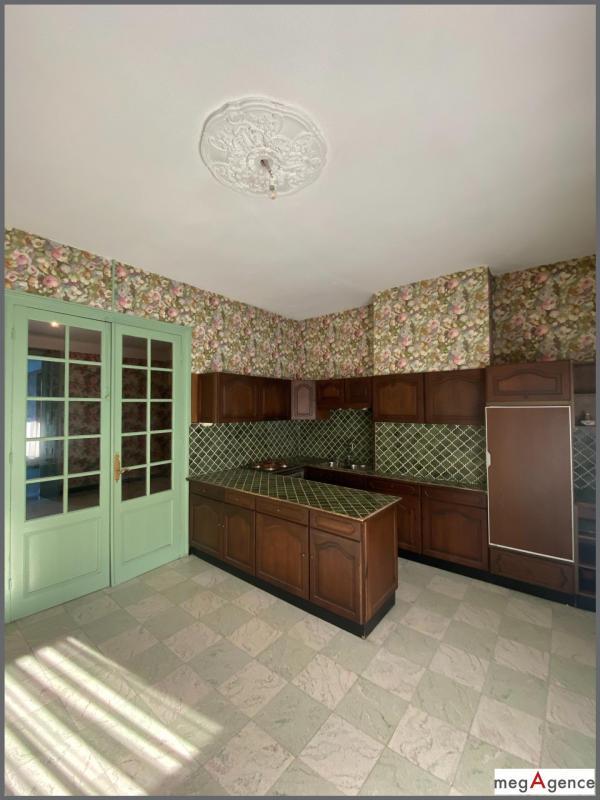 Maison de ville - 236 m² - 9 pièces