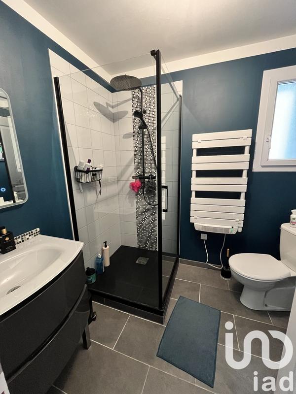 Maison - 99 m² - 6 pièces