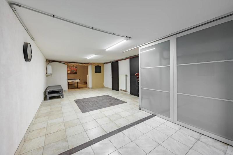 Maison - 190 m² - 6 pièces