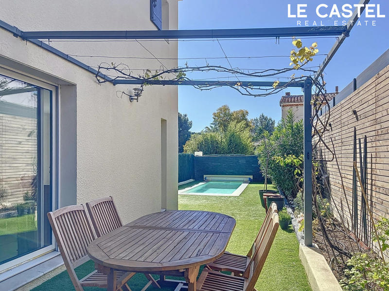 Maison - 91 m² - 4 pièces