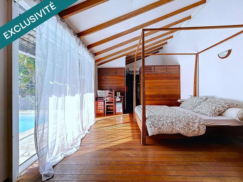 Maison - 130 m² - 6 pièces