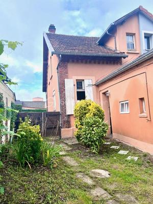 Maison - 85 m² - 4 pièces