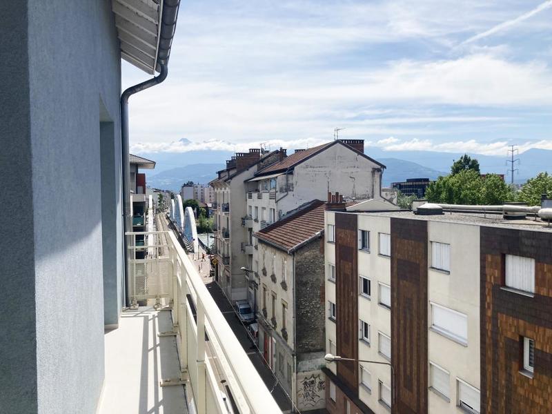 Appartement - 62 m² - 2 pièces