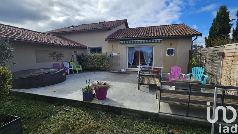 Maison - 171 m² - 7 pièces