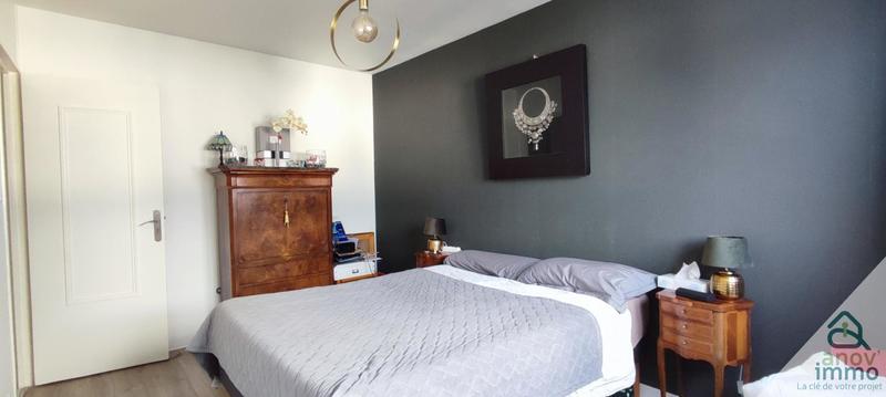 Appartement - 80 m² - 4 pièces