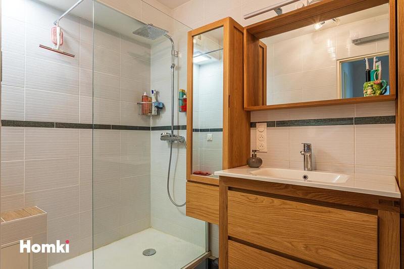 Appartement - 79 m² - 3 pièces