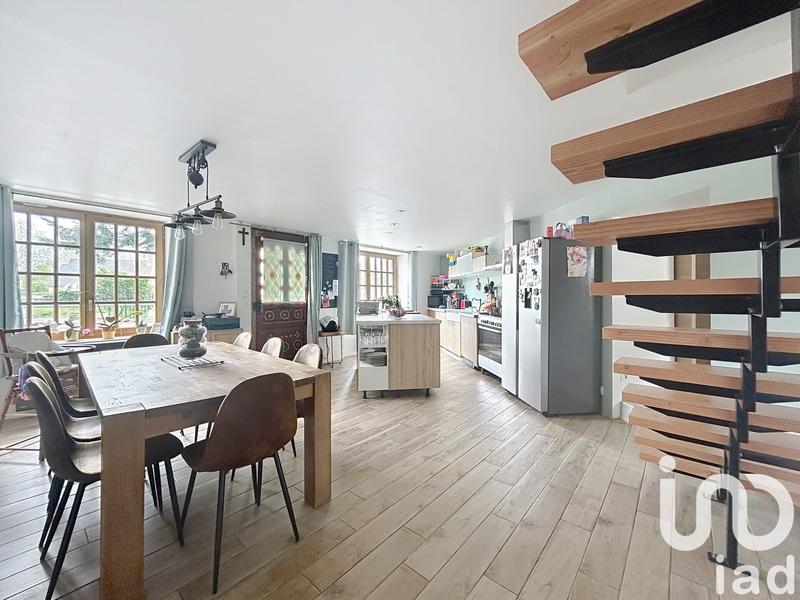 Maison - 187 m² - 5 pièces