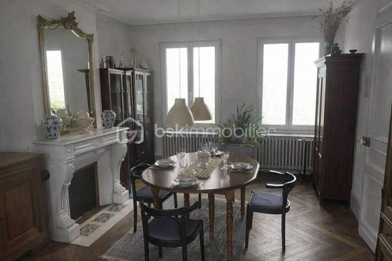 Maison de maîtres - 227 m² - 11 pièces