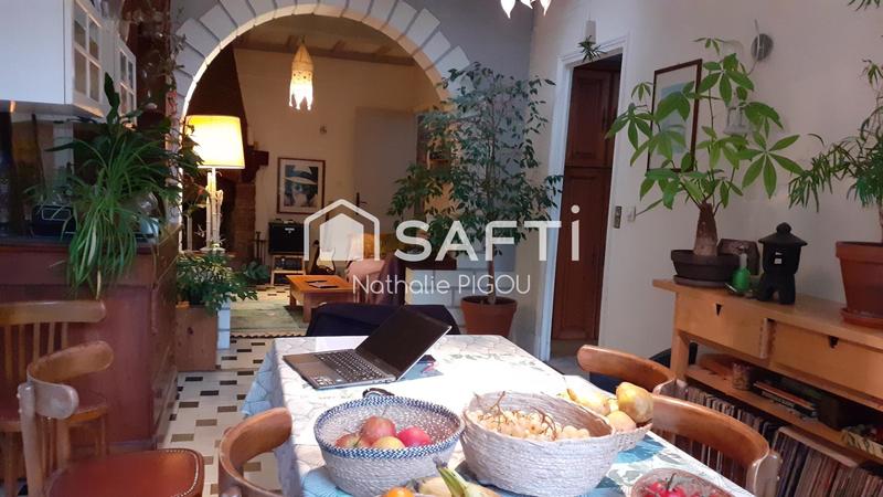 Maison - 97 m² - 6 pièces