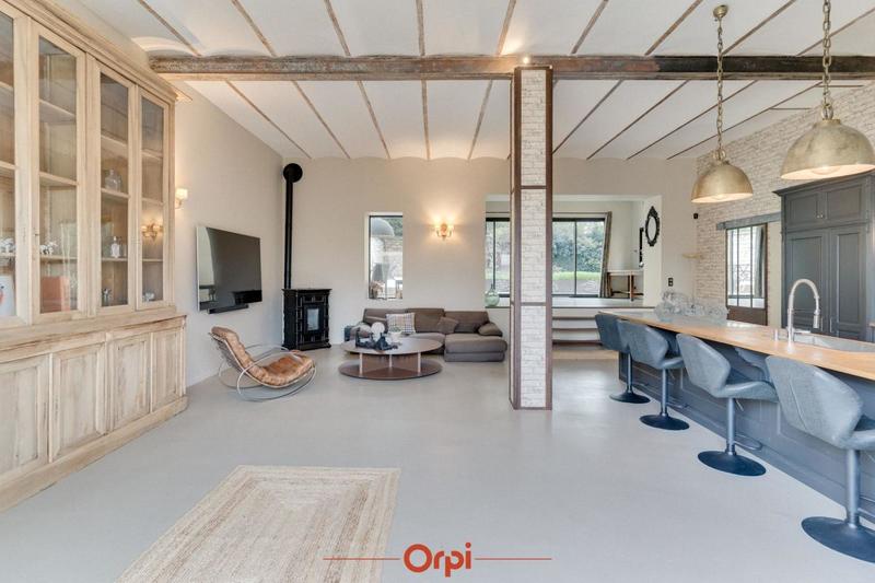 Maison - 199 m² - 5 pièces