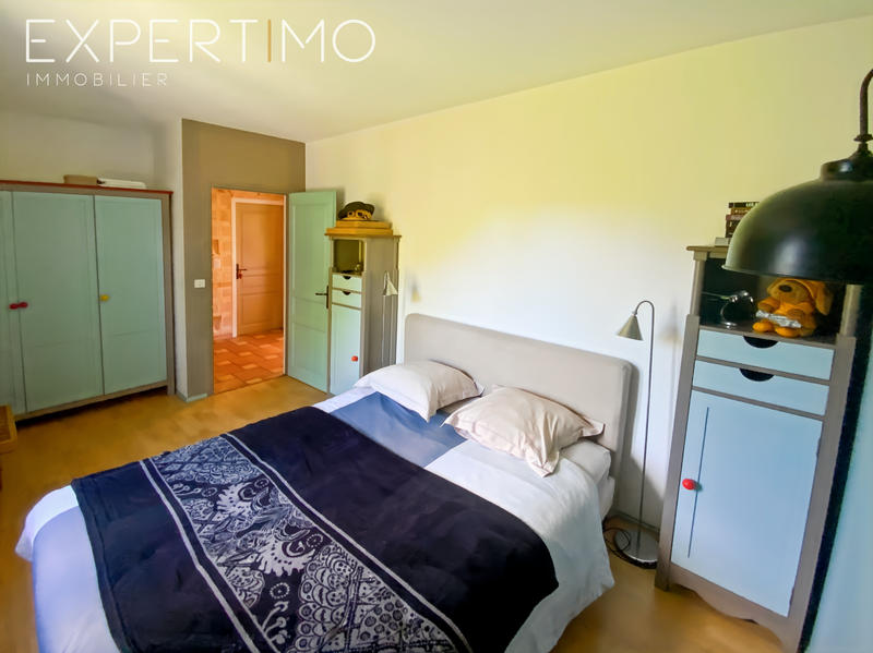 Villa - 138 m² - 6 pièces