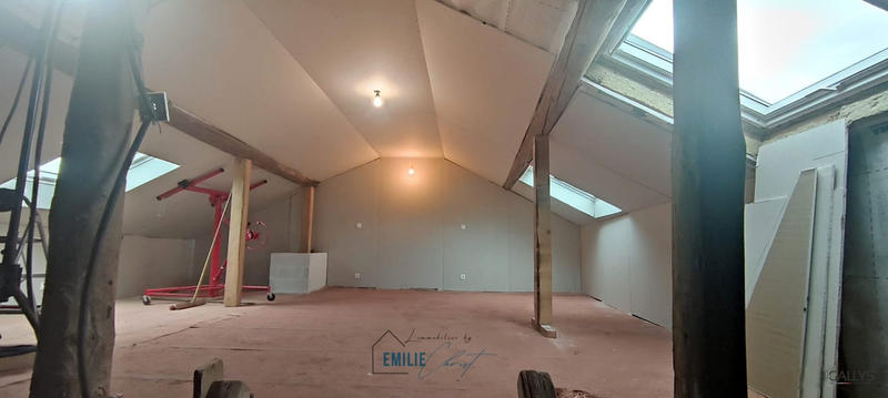 Maison - 121 m² - 5 pièces