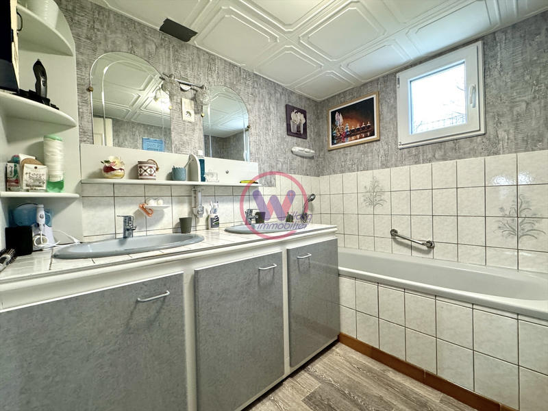 Maison de village - 145 m² - 6 pièces