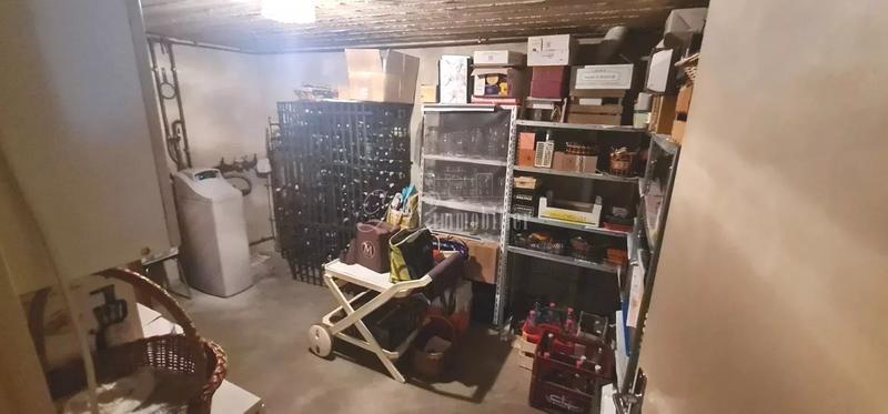 Maison - 208 m² - 9 pièces