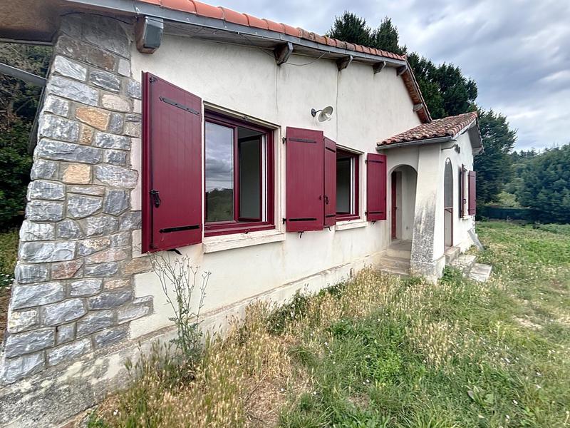Maison - 100 m² - 4 pièces