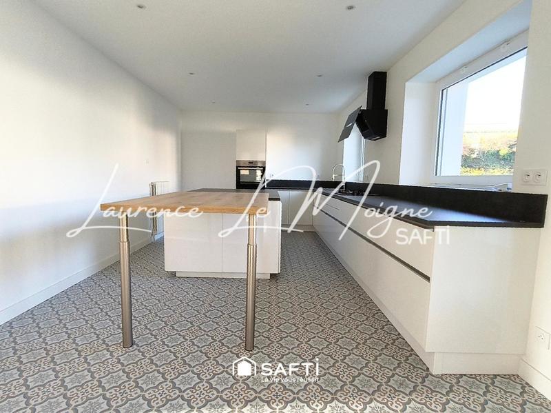 Maison - 223 m² - 9 pièces