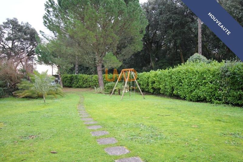 Maison - 199 m² - 7 pièces