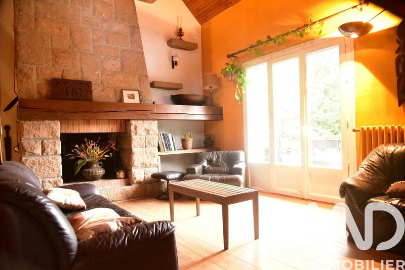 Maison - 212 m² - 7 pièces