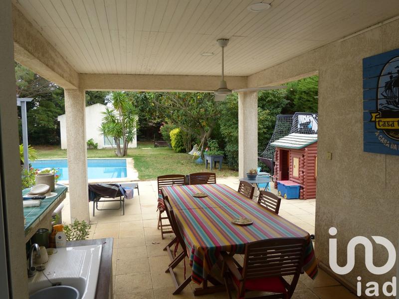 Maison - 210 m² - 9 pièces