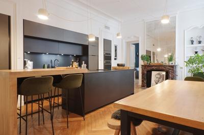 Appartement - 200 m² - 5 pièces