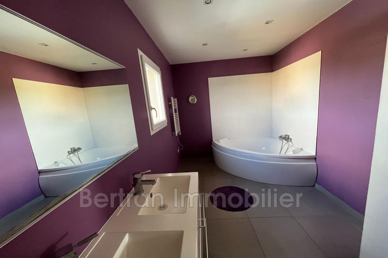 Villa - 122 m² - 4 pièces