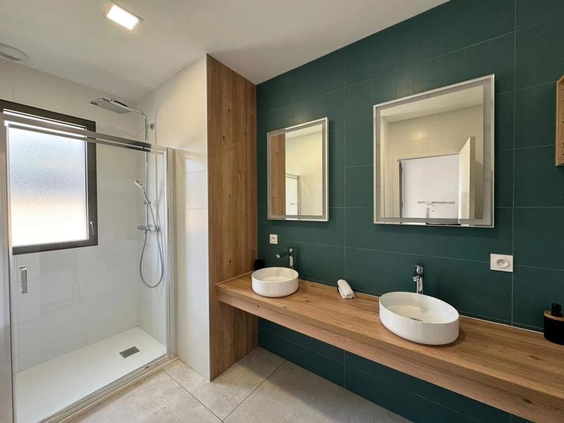 Maison - 135 m² - 4 pièces