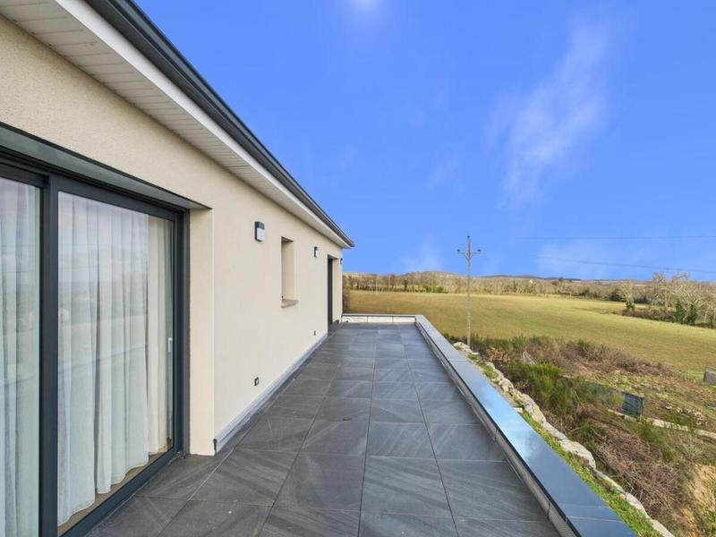 Maison - 147 m² - 6 pièces