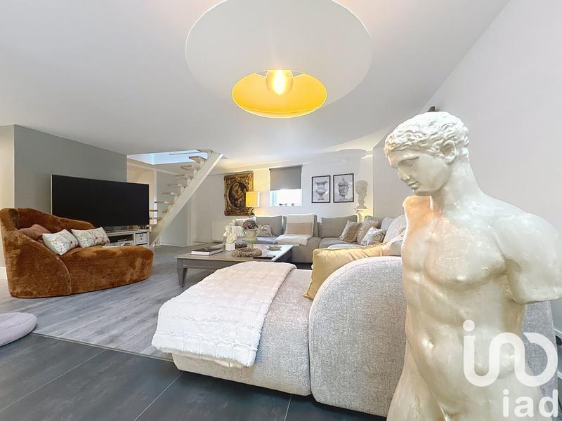 Maison - 150 m² - 5 pièces