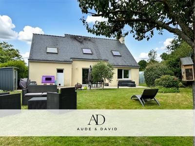 Maison - 116 m² - 8 pièces