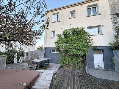 Maison - 101 m² - 5 pièces