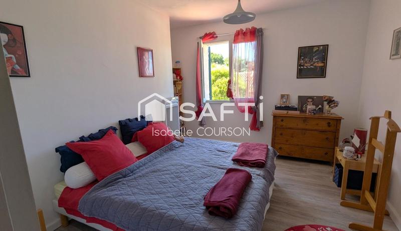 Maison - 186 m² - 8 pièces