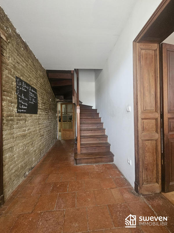 Maison ancienne - 205 m² - 5 pièces