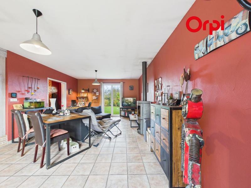 Maison - 90 m² - 5 pièces