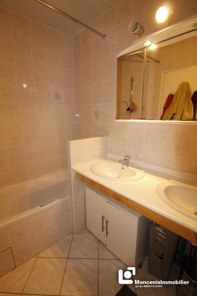 Appartement - 98 m² - 5 pièces