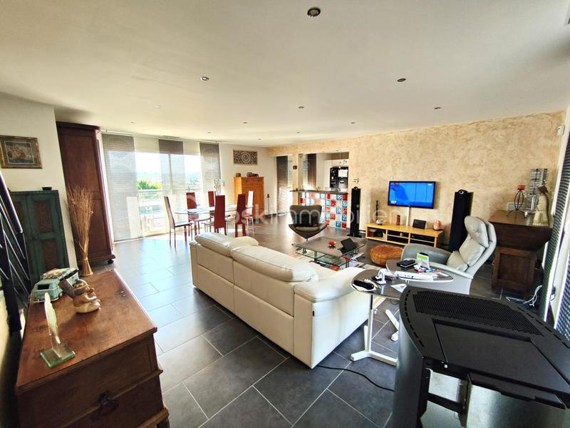 Villa - 165 m² - 5 pièces